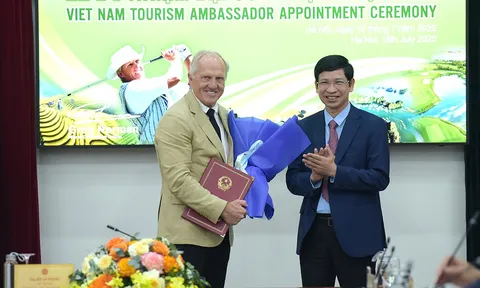 Huyền thoại Golf thế giới Greg Norman được bổ nhiệm làm Đại sứ Du lịch Việt Nam nhiệm kỳ 2025-2030