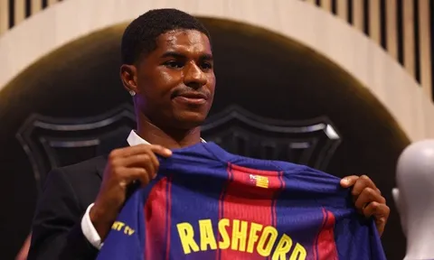 Marcus Rashford phấn khích trong ngày ra mắt Barcelona