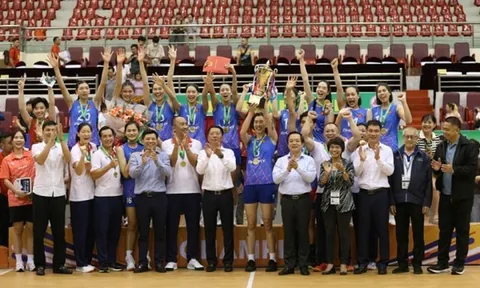 SEA V.League 2025: Thắng thuyết phục Thái Lan, đội tuyển Việt Nam lần đầu tiên đăng quang ngôi vô địch