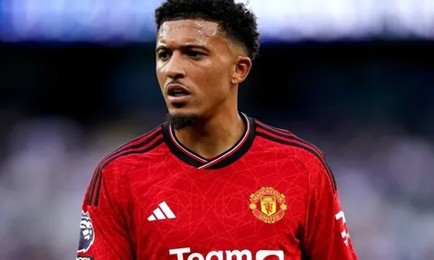 Man United đồng ý bán Sancho cho AS Roma, Antony quyết tâm gia nhập Real Betis