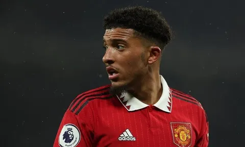 Como từ chối lời đề nghị 70 triệu euro của Tottenham, Sancho bị AS Roma chỉ trích