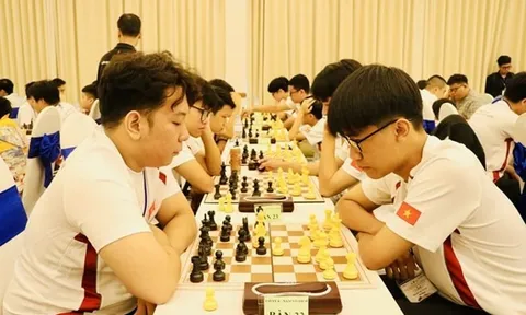 Lê Tuấn Minh giành huy chương vàng Siêu chớp Giải cờ Vua xuất sắc quốc gia 2025