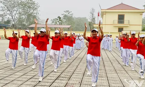 Người cao tuổi Thái Nguyên sống vui khỏe nhờ thể dục dưỡng sinh