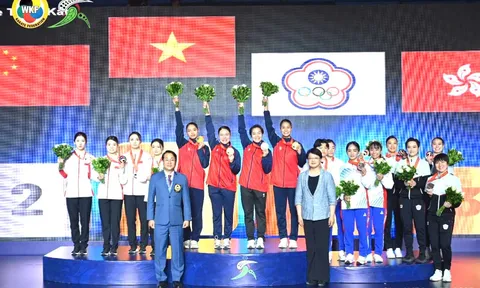 10 thành viên đội tuyển karate Việt Nam nhận Huân chương Lao động hạng Nhì