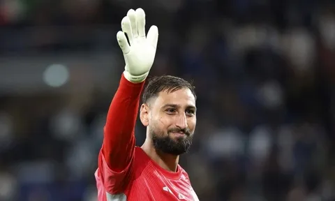 Donnarumma tiết lộ lý do chọn Man City, cầu thủ Man United phải thi đấu tăng ca kiếm tiền