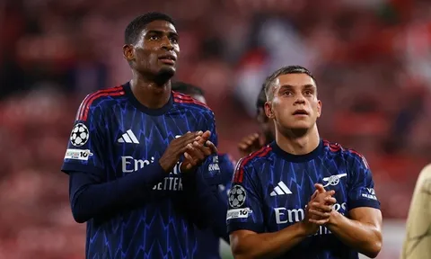 Arsenal tạo cột mốc chưa từng có ở Champions League