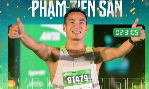 Phạm Tiến Sản tham dự Giải Berlin Marathon 2025