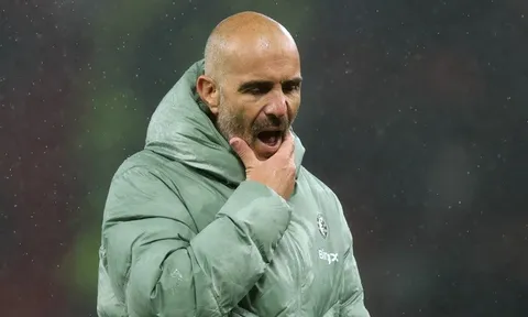 Huấn luyện viên Enzo Maresca gây tranh cãi, thủ môn Robert Sanchez của Chelsea xin lỗi