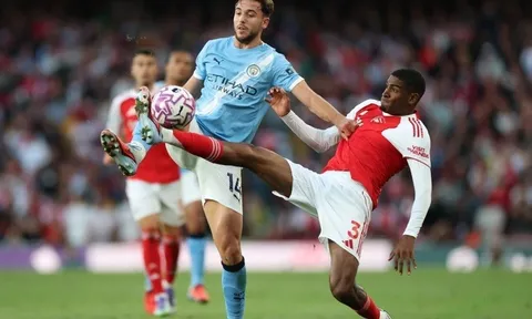 Man City tệ chưa từng thấy, Sunderland gây ấn tượng