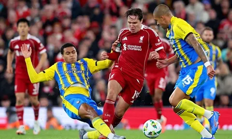 Chelsea và Liverpool nhọc nhằn giành vé đi tiếp tại Cúp Liên đoàn Anh