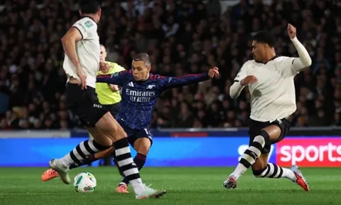 Arsenal, Man City và Tottenham giành vé đi tiếp tại Cúp Liên đoàn Anh