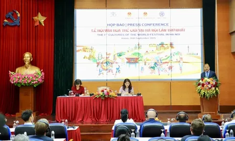 Nhiều hoạt động đặc sắc và ý nghĩa trong "Lễ hội Văn hóa Thế giới tại Hà Nội" lần thứ nhất
