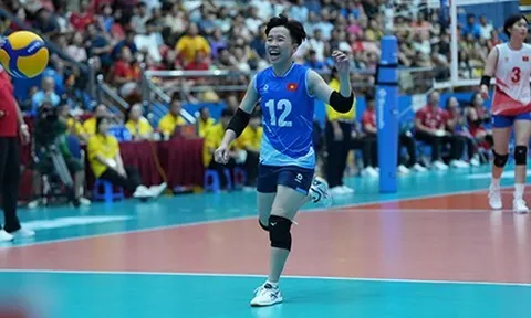 Khánh Đang lọt tốp 10 libero xuất sắc nhất thế giới