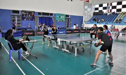 25 bộ huy chương được trao tại Giải Bóng bàn vô địch các Câu lạc bộ tỉnh Lâm Đồng năm 2025