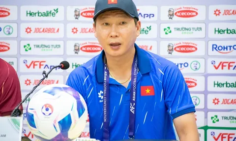 Huấn luyện viên Kim Sang-sik: “Tôi mong Tiến Linh ghi nhiều bàn để thắng đậm Nepal”