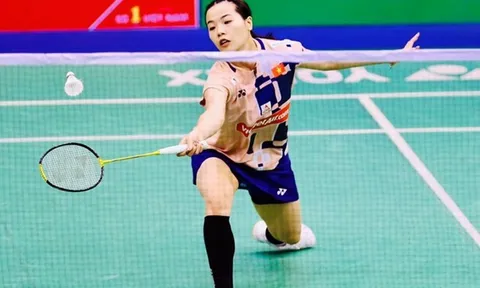 Tay vợt Nguyễn Thùy Linh rời tốp 20 thế giới
