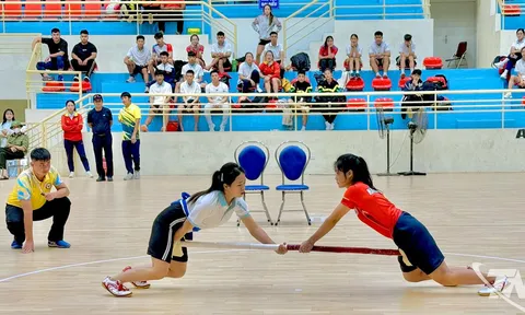 Cúp vô địch Đẩy gậy quốc gia lần thứ II tổ chức tại Thái Nguyên