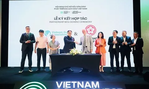 Hiệp hội Golf Việt Nam và Hiệp hội Golf Anh quốc ký kết hợp tác chiến lược