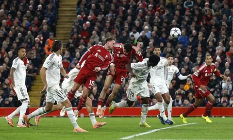 Liverpool hạ gục Real Madrid trên sân nhà Anfield