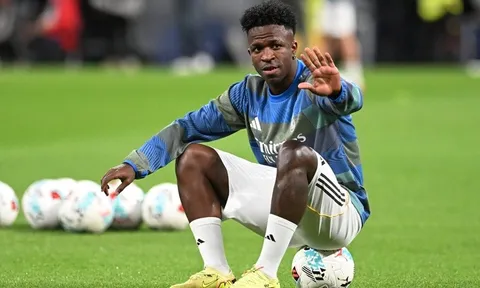 Real Madrid ấn định giá bán Vinícius Junior, đạt thỏa thuận chiêu mộ sao Bayern Munich