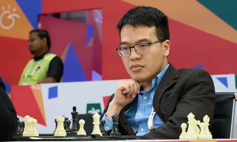 Đại kiện tướng Lê Quang Liêm thắng trận đầu vòng 3 World Cup cờ Vua thế giới 2025