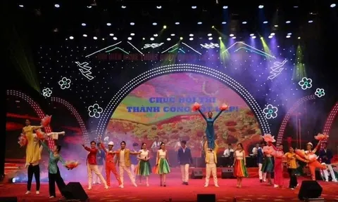 Liên hoan nghệ thuật quần chúng khu dân cư toàn quốc 2025 - Tỏa sáng sức mạnh đoàn kết và bản sắc văn hóa