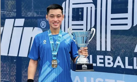 Tay vợt Trương Vinh Hiển lần đầu vô địch PPA