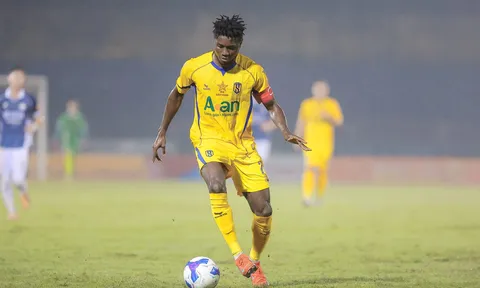 Vòng 1/8 Cúp Quốc gia > Sông Lam Nghệ An 2-3 SHB Đà Nẵng: Cú đúp của Olaha không thể giúp chủ nhà lật ngược tình thế