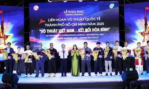Khai mạc Liên hoan Võ thuật Quốc tế TP.HCM 2025 với chủ đề “Võ thuật Việt Nam - Kết nối hòa bình”