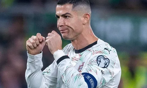 Án phạt của FIFA dành cho Ronaldo gây bão dư luận