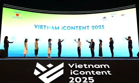 Thứ trưởng Thường trực Lê Hải Bình: "Kiến tạo nên những không gian để giới sáng tạo thỏa sức bay cao trên bầu trời sáng tạo số"