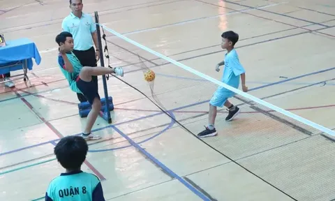 Bạn Lan Hương - ở Vĩnh Long hỏi: Xin cho biết, những trường hợp nào bị coi là phạm lỗi và cách tính điểm trong thi đấu cầu mây?