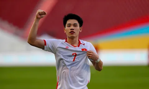 Đình Bắc là nhân vật trung tâm trong chiến thắng đầu tiên của U22 Việt Nam tại SEA Games 33