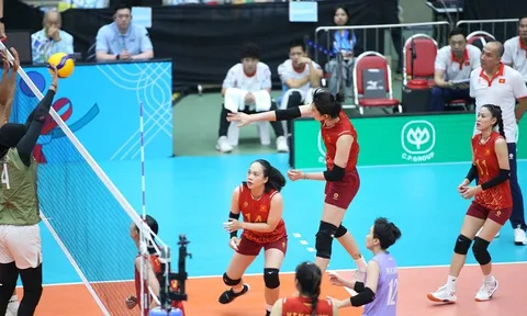 Môn Bóng chuyền SEA Games 33: Tuyển nữ Việt Nam vào bán kết với ngôi nhất bảng
