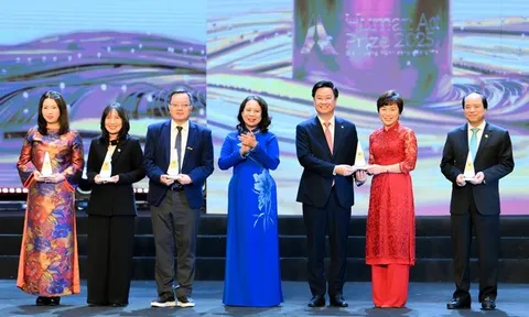 Tôn vinh những đóng góp thầm lặng, lan tỏa sức mạnh cộng đồng