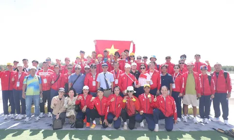 Rowing mang về 3 huy chương vàng cho Đoàn Thể thao Việt Nam trong ngày 17/12