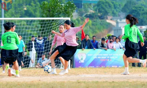 Lan tỏa nét đẹp bóng đá nữ dân tộc thiểu số ở Quảng Ninh