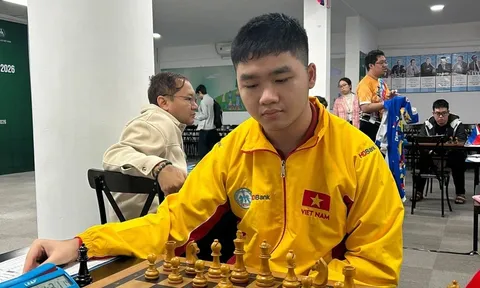 Kỳ thủ Đinh Nho Kiệt được phong danh hiệu Kiện tướng Quốc tế