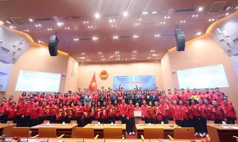 UBND TP. Hà Nội tuyên dương khen thưởng huấn luyện viên, vận động viên đạt thành tích SEA Games 33