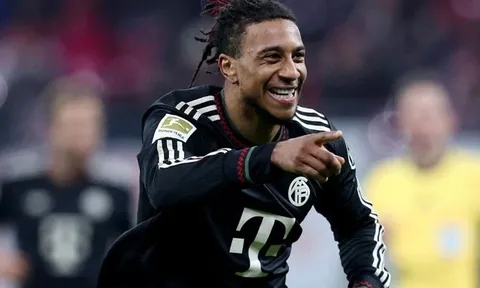 Vòng 18 Bundesliga: Bayern Munich ngược dòng thắng đậm