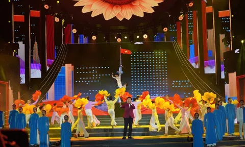 Thành phố Hồ Chí Minh tổ chức nghệ thuật chào mừng thành công Đại hội XIV
