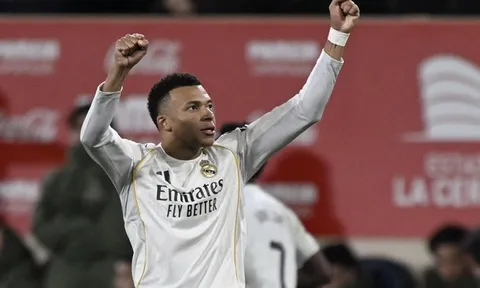 Kylian Mbappe giúp Real Madrid tạm chiếm ngôi đầu La Liga