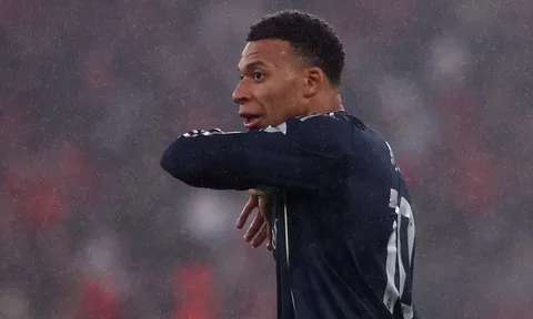 Mbappe xô đổ kỷ lục ghi bàn của Ronaldo