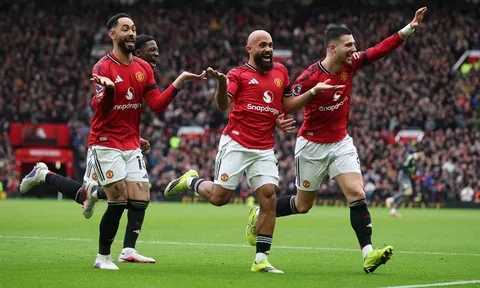 Vòng 25 Premier League 2025-2026: Arsenal làm điều chưa từng có, Man United thắng trận thứ 4 liên tiếp