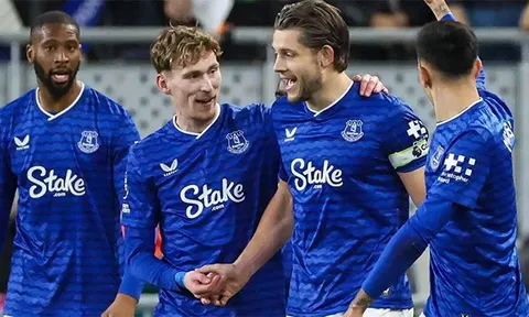Everton 2-0 Burnley: Nuôi giấc mộng châu Âu