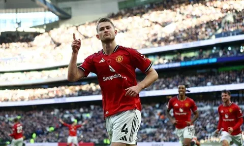 Trung vệ De Ligt chưa thể trở lại thi đấu bởi ác mộng chấn thương