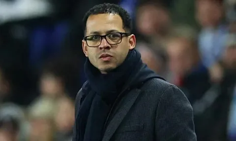 Chelsea tính sa thải HLV Liam Rosenior