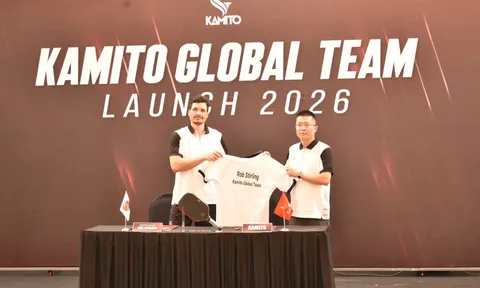 Kamito ký hết hợp tác với tay vợt pickleball PPA Robert Stirling