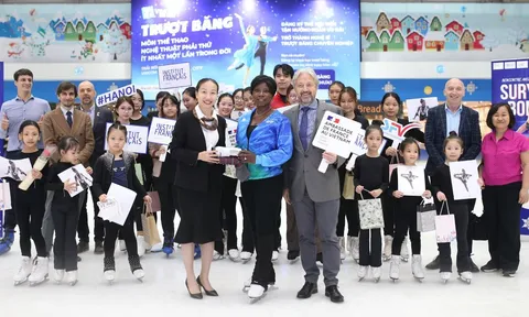 Huyền thoạt trượt băng thế giới truyền cảm hứng cho vận động viên Việt Nam