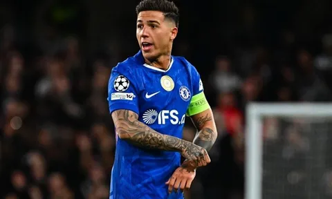 Chelsea đề xuất bán Enzo Fernandez với giá... trên trời